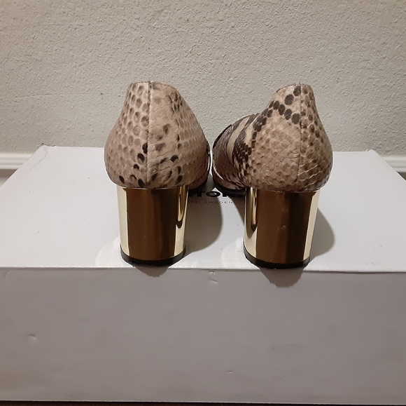 Bata - Picture 6 of 8